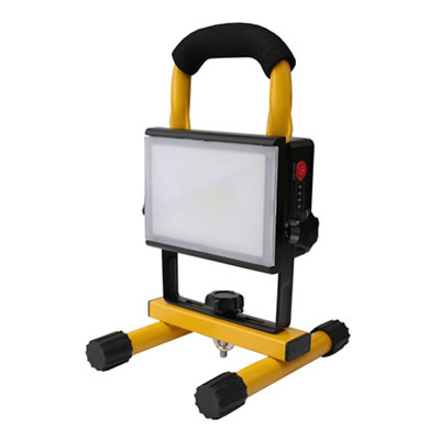 10W Led Rechargeable Work Light1000Lm from B&Q