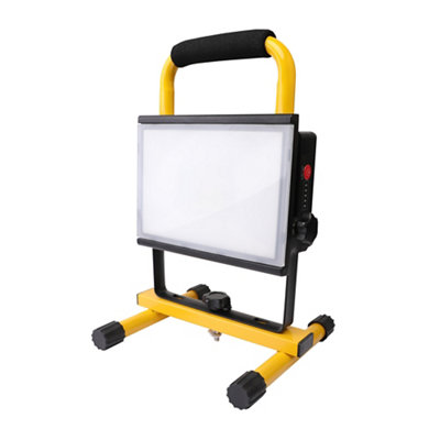 20W Led Rechargeable Work Light2000Lm from B&Q