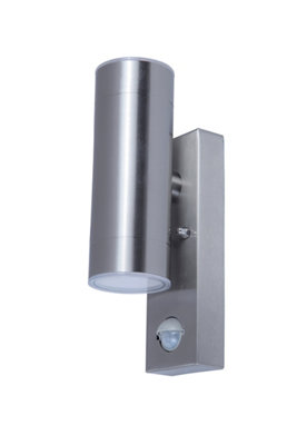 GoodHome Fixed Matt Stainless Steel Integrated Led Pir Motion Sensor Outdoor Wall Light 9W from B&Q