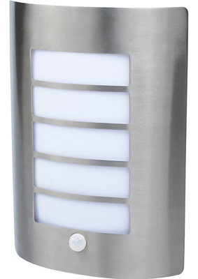 B&Q -  Fixed Matt Silver Pir Motion Sensor Outdoor Wall Light 40W