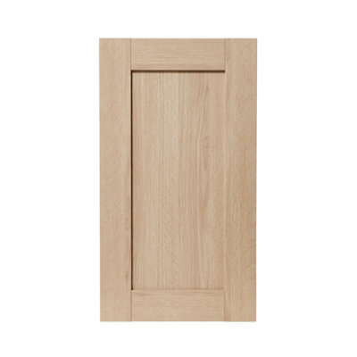 B&Q -  Alpinia Matt Light Oak Effect Shaker Highline Cabinet Door (W)450mm (H)715mm (T)18mm