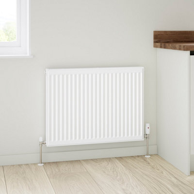 Flomasta White Type 11 Single Panel Radiator(W)700mm X (H)600mm from B&Q