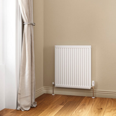 Flomasta White Type 22 Double Panel Radiator(W)600mm X (H)700mm from B&Q