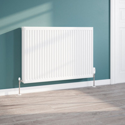 Flomasta White Type 22 Double Panel Radiator(W)1000mm X (H)700mm from B&Q