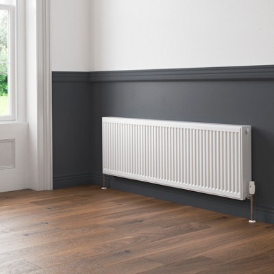 Flomasta White Type 22 Double Panel Radiator(W)1600mm X (H)500mm from B&Q