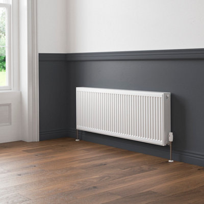 Flomasta White Type 22 Double Panel Radiator(W)1400mm X (H)500mm from B&Q
