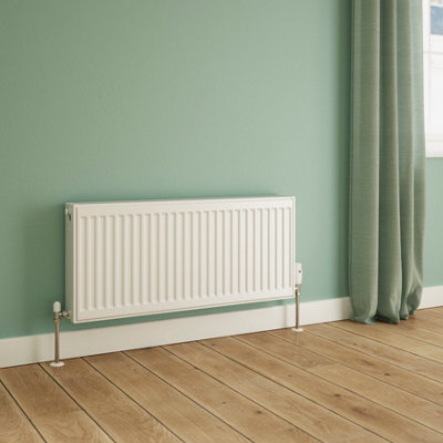 Flomasta White Type 22 Double Panel Radiator(W)900mm X (H)400mm from B&Q