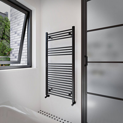 Flomasta Flat Black 2101Btu Vertical Towel Radiator (W)600mm X (H)1200mm from B&Q