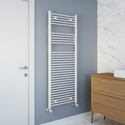 Flomasta Flat White 2783Btu Vertical Towel Radiator (W)600mm X (H)1600mm from B&Q
