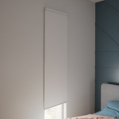 GoodHome Boreas Corded Off White Blackout Roller Blind (W)90Cm (L)180Cm
