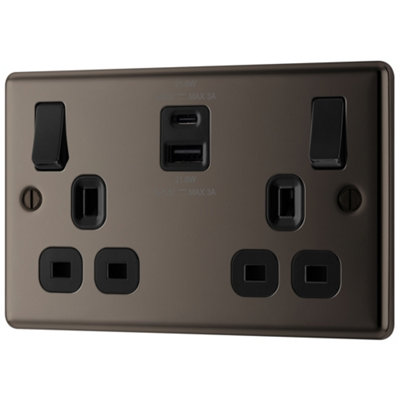 GoodHome Black Nickel Double 13A Raised Rounded Switched Screwed Socket With UsbX2 & Black Inserts from B&Q
