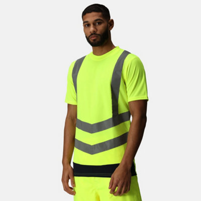 B&Q -  Pro Hi Vis Short Sleeve T-Shirt Yellow.