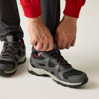 B&Q -  Men's Vendeavour Waterproof Walking Shoes