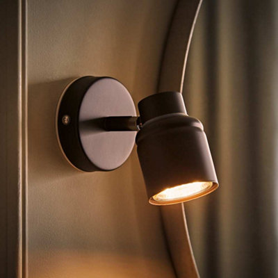 Valuelights Benton Black Single Ip44 Bathroom Wall Spotlight And Warm Bulb