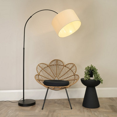 Valuelights Louis Black Arched Curved Floor Lamp With Natural Wicker Drum Lamp Shade & Bulb from B&Q