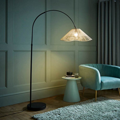Valuelights Louis Black Arched Curved Floor Lamp With Natural Wicker Tapered Lamp Shade And Led Bulb from B&Q