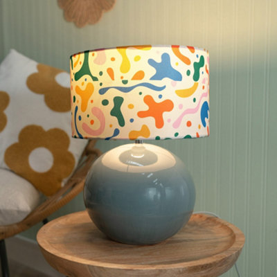 Valuelights Bosco Eucalyptus Ceramic Table Lamp With Abstract Shape Drum Shade - Led Bulb Included