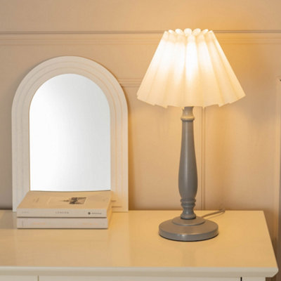 Valuelights Victoria Wood Candlestick Stem Table Lamp With Scallop Tapered Shade Grey/White