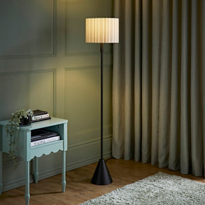 Valuelights Mitch Triangle Floor Lamp With Linen Stripe Shade And Led Bulb Black