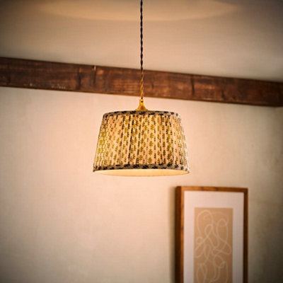 B&Q -  Grange Small Green Floral Pleated Lamp Shade And Bulb