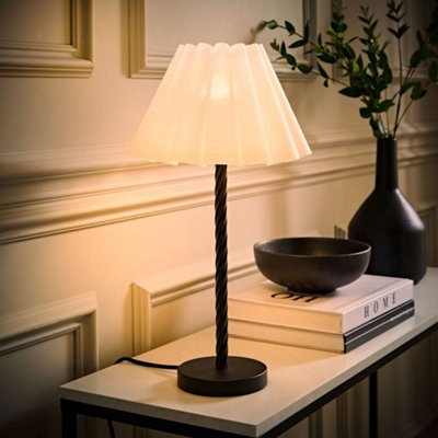 B&Q -  Maura White Scallop Pleated Tapered Shade Matte Black Twist Table Lamp And Bulb