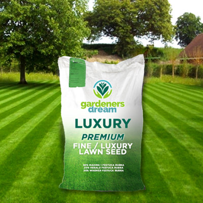 Gardeners Dream Gardenersdream 20Kg Fine Lawn Golf Green Type Ornamental Lush Garden Grass Seed from B&Q