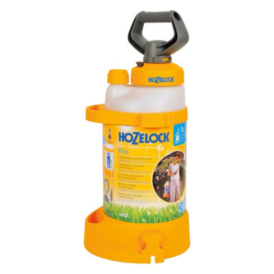 Hozelock Pressure Sprayer Plus White/yellow (7L) from B&Q