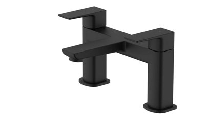 Iflo Kipawa Bath FillerBlack from B&Q