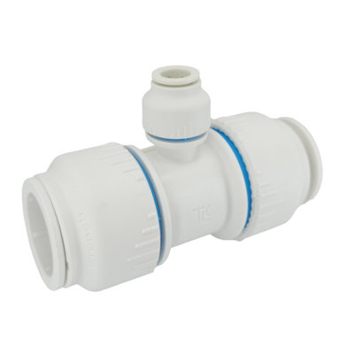 Plumbright White Plastic Push-Fit 28 X 28 X 10mm Reducing Tee Spt67001M from B&Q