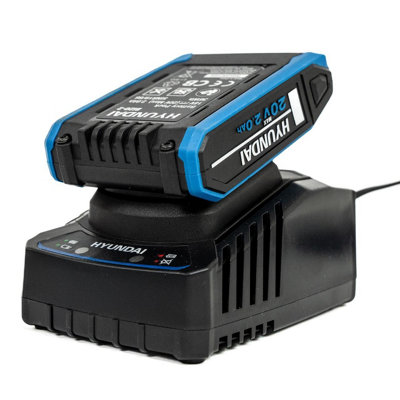 B&Q -  2Ah Li-Ion Battery And 2A Charger Kit For 2Nd Generation 20V Range Bi20-2/c20-2