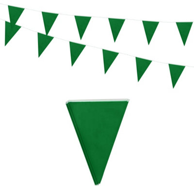 Green Bunting 10M With 20 Pennants from B&Q