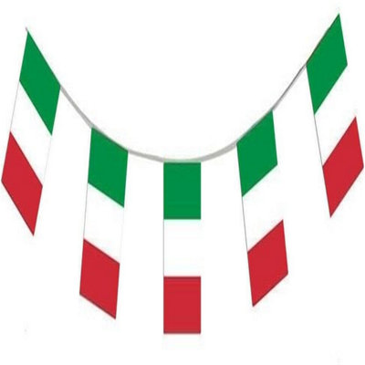 Italy Rectangle Bunting 10M With 20 Flags from B&Q