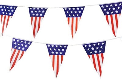 Usa Triangle Bunting 10M With 20 Flags from B&Q