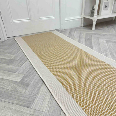 Vichy Indoor/outdoor Hallway Runner RugDurableReversible & Hardwearing Carpet For Home Or Garden from B&Q
