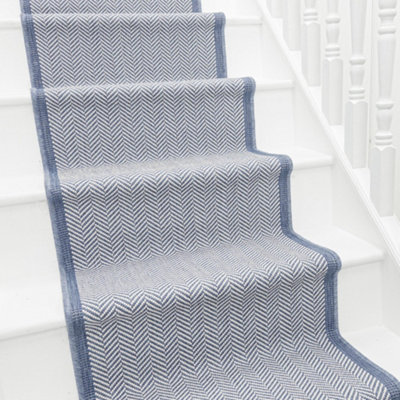 Illusion Stair RunnerReversibleDurable & Hardwearing Carpet For Stairs & StaircasesMultiple Lengths from B&Q