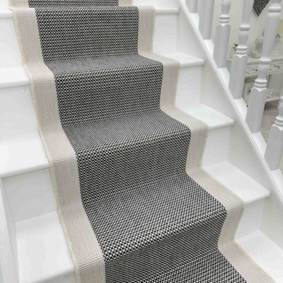 Vichy Stair RunnerReversibleDurable & Hardwearing Carpet For Stairs & StaircasesMultiple Lengths from B&Q