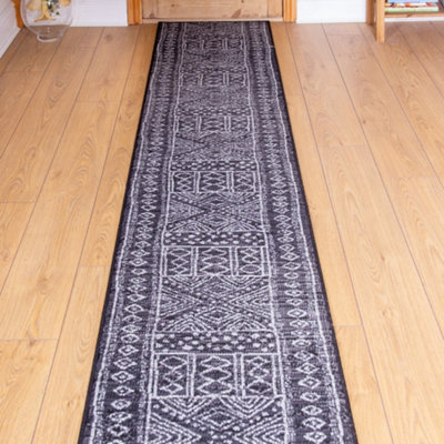 Afrikans Hallway Runner RugSoftComfortable & Durable Carpet For HallKitchen & Corridor from B&Q