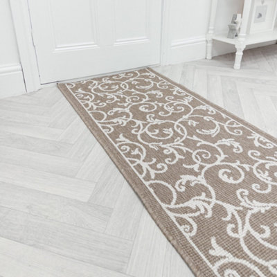 Ivy Indoor/outdoor Hallway Runner RugDurableReversible & Hardwearing Carpet For Home Or Garden from B&Q