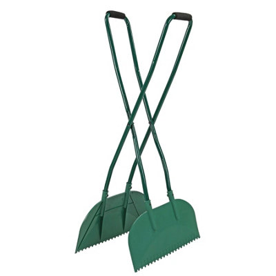 B&Q -  Longhandled Leaf Grabberheavy Duty Garden Tool For LeavesGrass Cuttingseasy Pickup Leaf Collector
