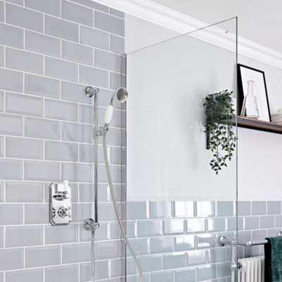 Homestylestore Chrome And White Thermostatic Mixer Valve And Riser Rail Kit from B&Q