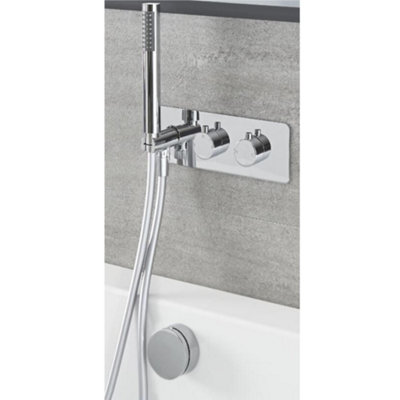 Homestylestore Chrome Diverter Thermostatic Mixer Valve With Hand Shower And Overflow Bath Filler from B&Q
