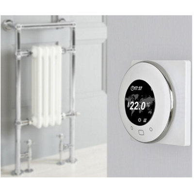 Homestylestore 930 X 450mm Chrome And White Dual Fuel Heated Towel Rail Radiator With Valves And Wifi Thermostat from B&Q