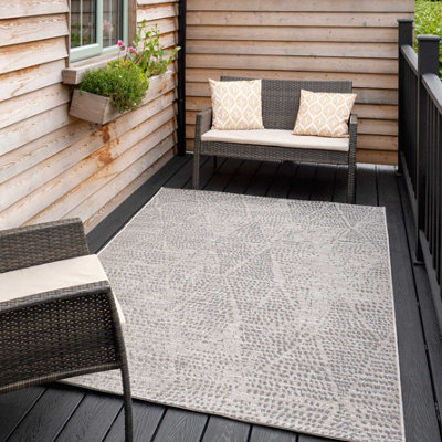 Loomed Grey Distressed Diamond Textured Woven Flatweave Hardwearing Indoor Outdoor Area Rug 120X170Cm