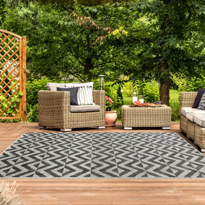 Loomed Charcoal Grey Geometric Flatweave Indoor Outdoor Rug 120X170Cm