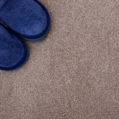 Carpet Shop Online Trent Twist Brown Carpet Felt Back 6.5M X 4M from B&Q