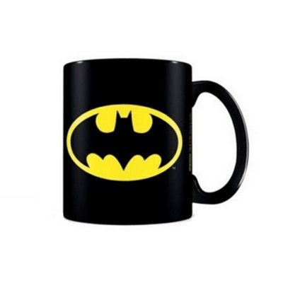 DC comics Batman Bat Signal 325Ml Mug Black (One Size) from B&Q