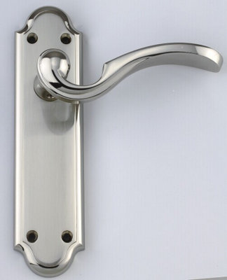 Aubetin Latch On Back Plate Handle from B&Q