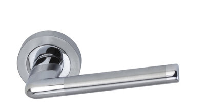 Darcel Fleur Handle On Round Rose from B&Q