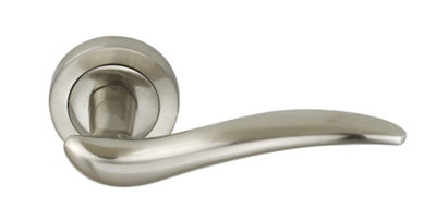 Darcel Simone Handle On Round Rose from B&Q