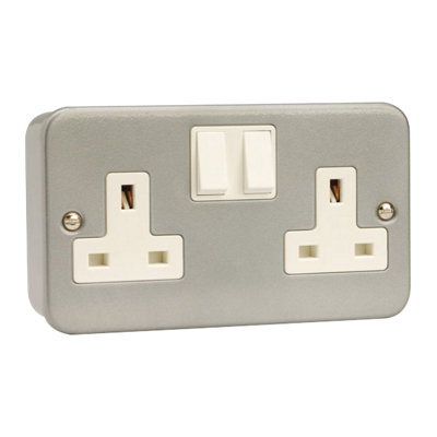 B&Q -  Essentials Metal Clad 2 Gang Double Pole 13A Switched Socket With Back BoxCl036